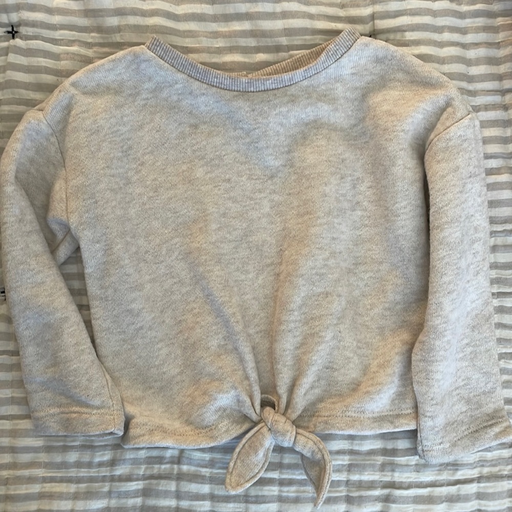 Crazy 8 sweater